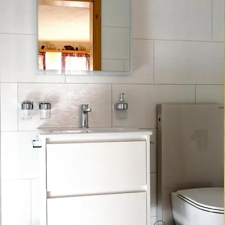 アパート Schweiz,lenk,berner Oberland,ferienwohnung 4 Bett, Kinderfreundlich,seniorenfreundlich *